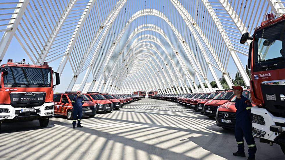 Πυροσβεστική: Έβαλε 164 νέα οχήματα στον στόλο της